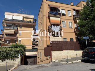 Quadrilocale in Vendita a Roma, 349'000&euro;, 129 m², con Box