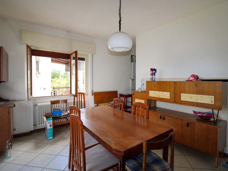 Appartamento in Vendita a Alta Valle Intelvi, 75'000&euro;, 72 m²