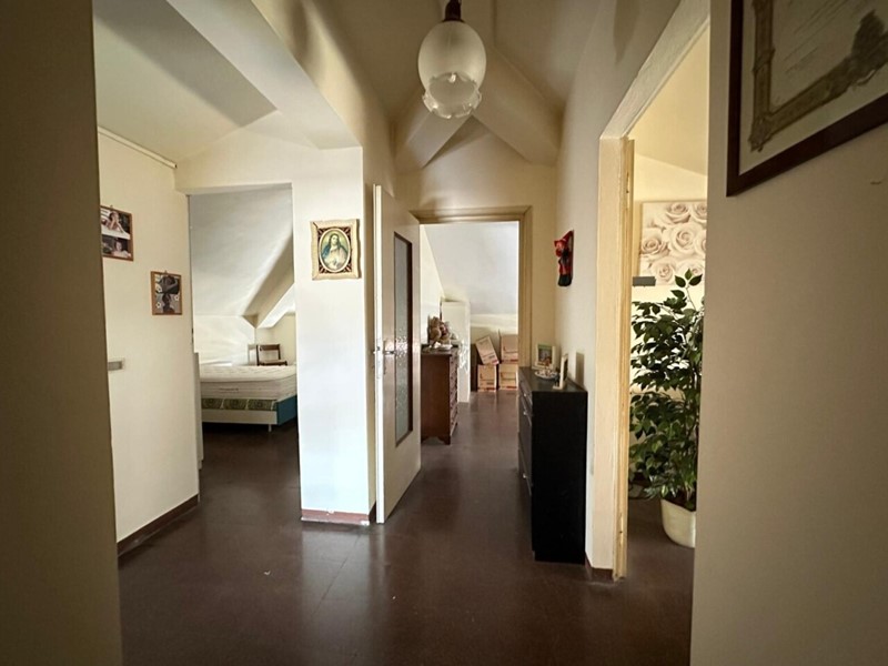 Trilocale in Vendita a Fiorenzuola d'Arda, 45'000&euro;, 70 m², arredato, con Box