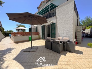 Bilocale in Vendita a Pietra Ligure, zona Trabocchetto, 209'000&euro;, 55 m², arredato