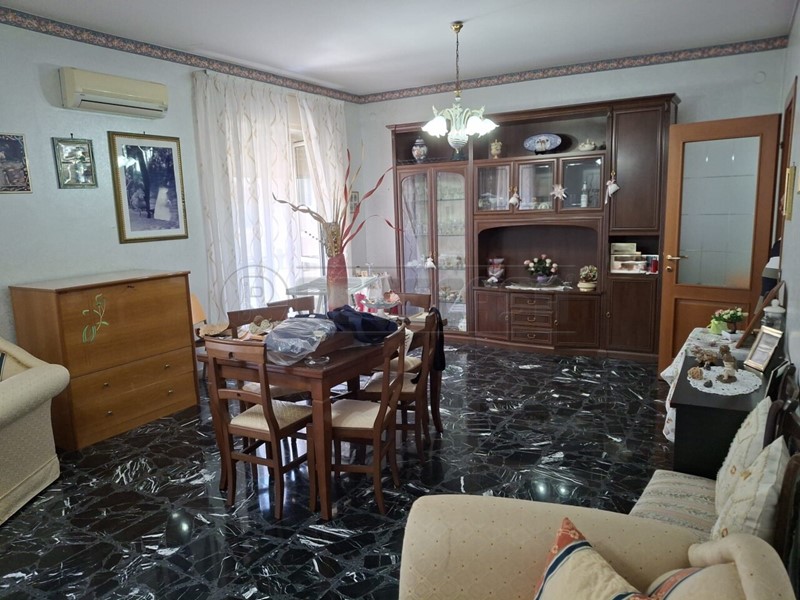 Appartamento in Vendita a Siracusa, 120'000&euro;, 130 m²