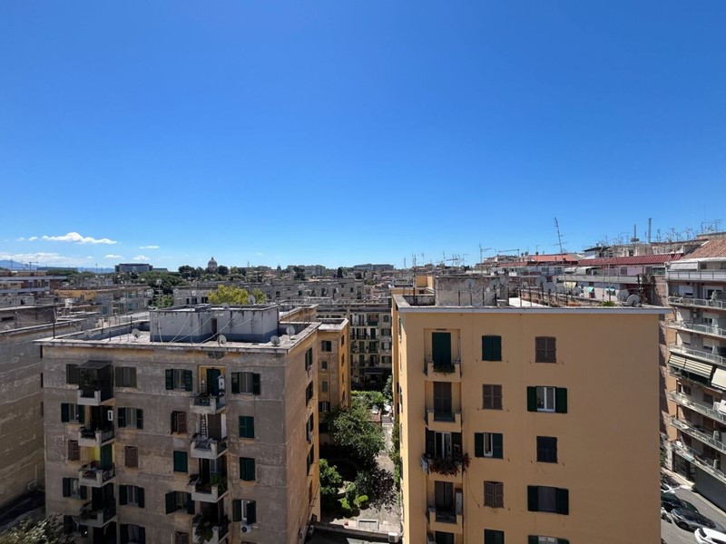Quadrilocale in Vendita a Roma, zona Garbatella, 575'000&euro;, 140 m²