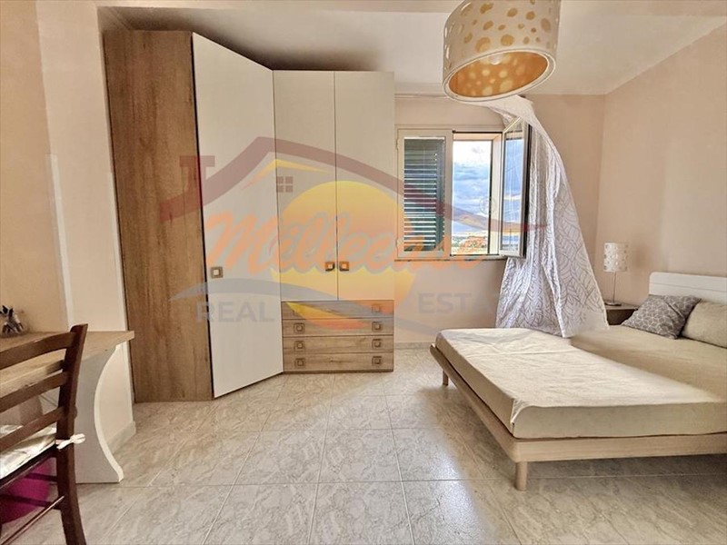 Appartamento in Vendita a Siracusa, zona Epipoli, 168'000&euro;, 130 m²