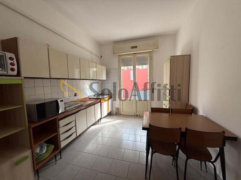 Quadrilocale in Affitto a Modena, 700&euro;, 60 m²