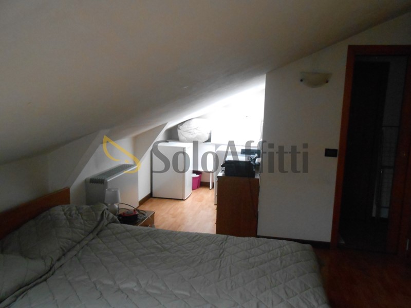 Monolocale in Affitto a Pavia, zona Stazione, 460&euro;, 35 m², arredato