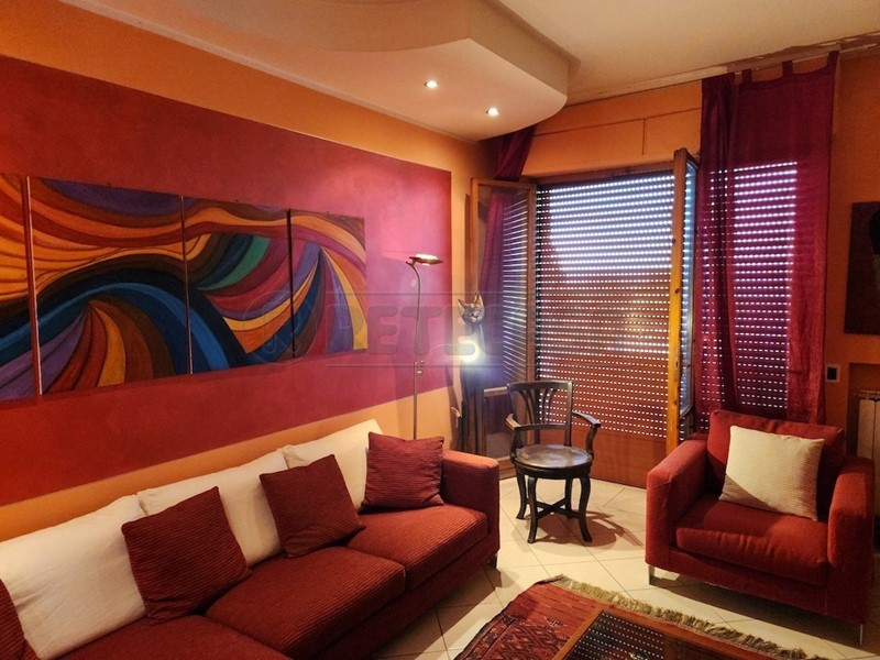 Appartamento in Vendita a Montopoli in Val d'Arno, zona S. Romano, 159'000&euro;, 150 m², con Box