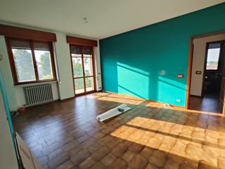 Quadrilocale in Vendita a Castel San Giovanni, 107'000&euro;, 107 m²