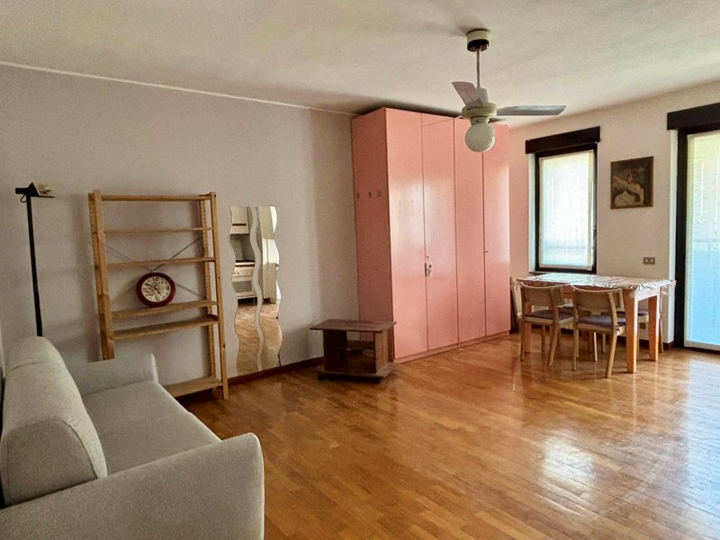 Monolocale in Affitto a Milano, zona viale Umbria , 1'000&euro;, 45 m², arredato