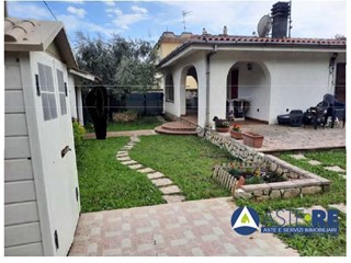 Trilocale in Vendita a Latina, 43'425&euro;, 104 m²