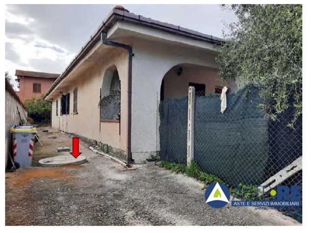Trilocale in Vendita a Latina, 38'896&euro;, 98 m²