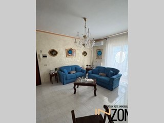 Trilocale in Vendita a Canosa di Puglia, 84'750&euro;, 80 m²