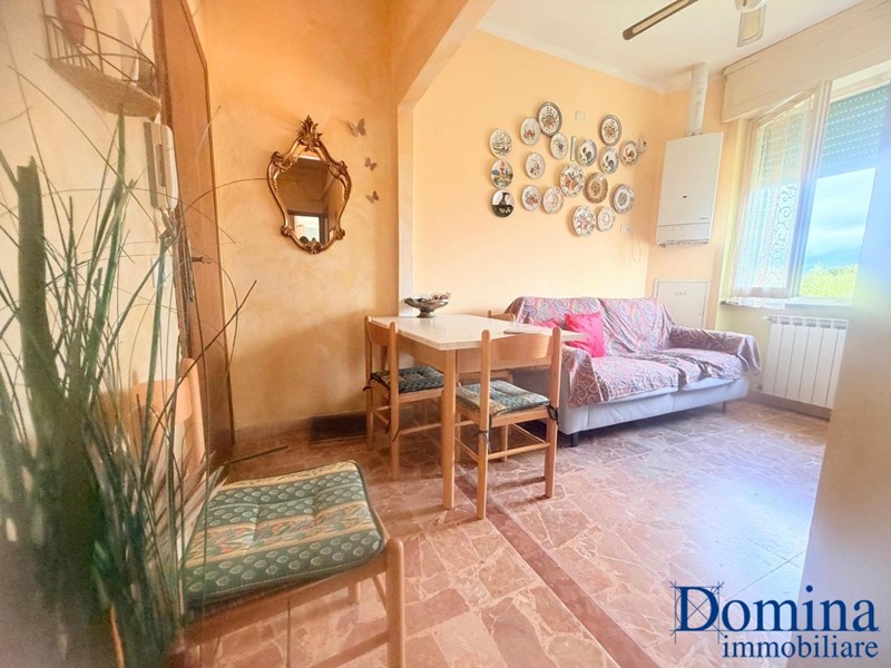 Bilocale in Vendita a Massa, zona Ricortola, 140'000&euro;, 45 m², arredato