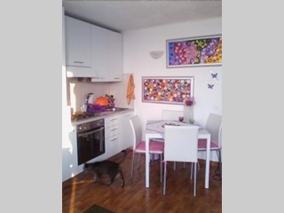Attico in Vendita a Agliana, zona San Michele Agliana, 80'000&euro;, 28 m², arredato