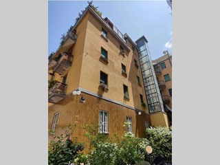 Trilocale in Vendita a Milano, 121'500&euro;, 77 m²