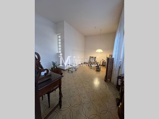 Quadrilocale in Vendita a Viareggio, 330'000&euro;, 102 m²