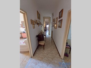 Quadrilocale in Vendita a Empoli, 250'000&euro;, 100 m², con Box