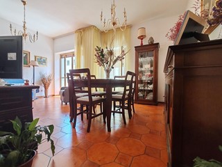 Appartamento in Vendita a Massa, 190'000&euro;, 90 m²