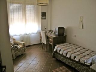 Appartamento in Affitto a Pisa, 380&euro;, 110 m², arredato