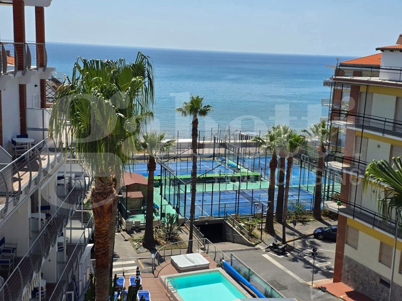 Attico in Vendita a Andora, 560'000&euro;, 120 m²