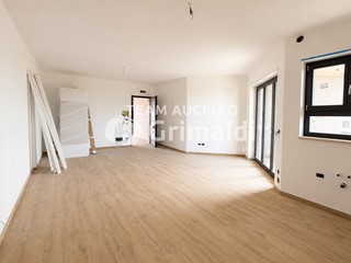 Quadrilocale in Vendita a Battipaglia, 170'000&euro;, 110 m²