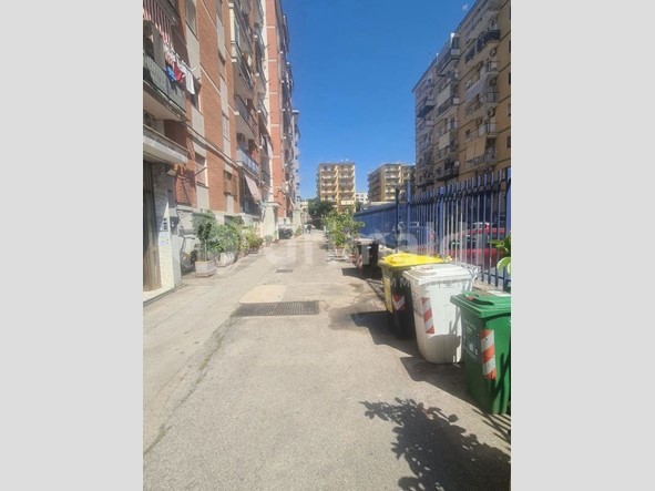 Trilocale in Affitto a Napoli, 800&euro;, 85 m²