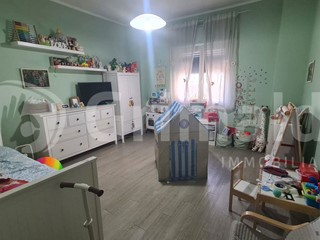 Trilocale in Affitto a Napoli, 800&euro;, 85 m²