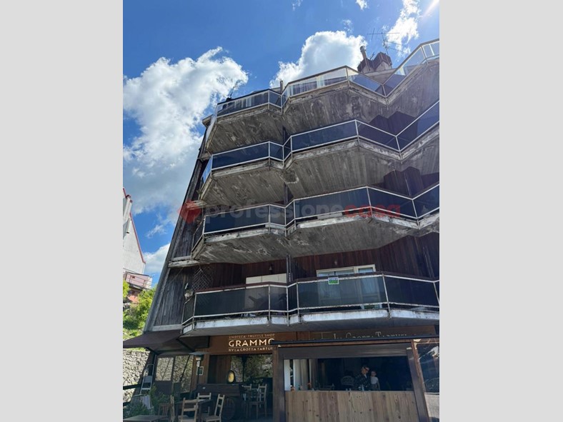 Trilocale in Vendita a Subiaco, 75'000&euro;, 65 m², arredato, con Box