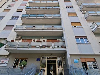 Bilocale in Vendita a Palermo, 190'000&euro;, 70 m²
