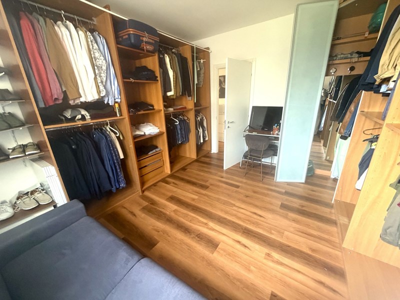 Trilocale in Vendita a Valmadrera, 205'000&euro;, 96 m²