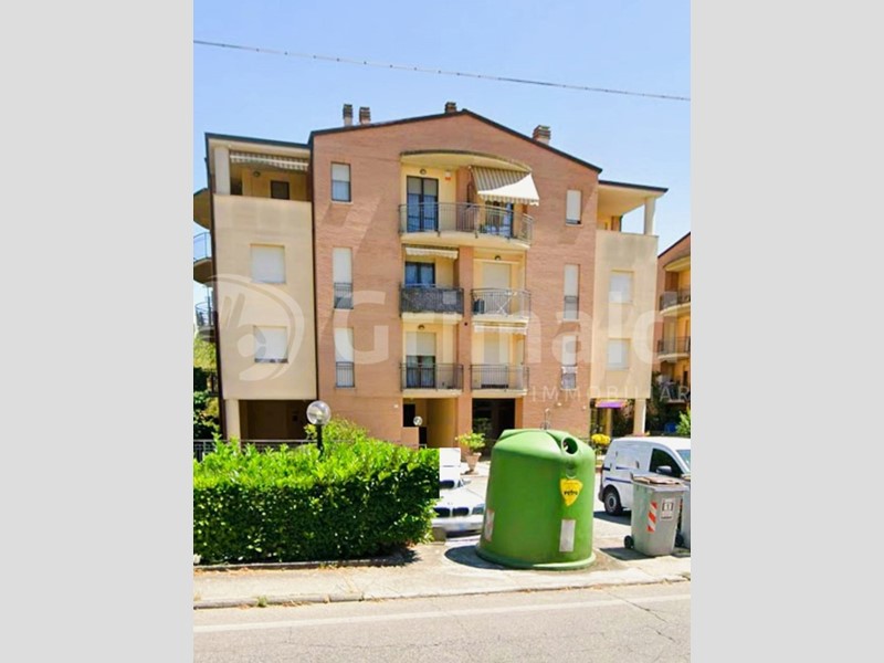 Bilocale in Vendita a Perugia, 65'000&euro;, 50 m², con Box