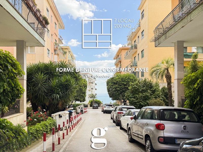 Appartamento in Vendita a Napoli, 1'250'000&euro;, 200 m²