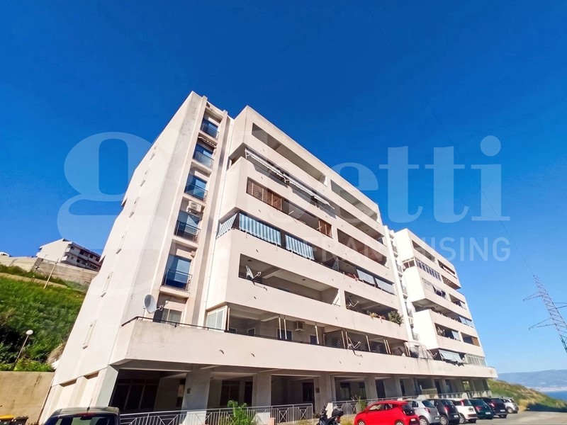 Quadrilocale in Vendita a Messina, 139'000&euro;, 150 m²