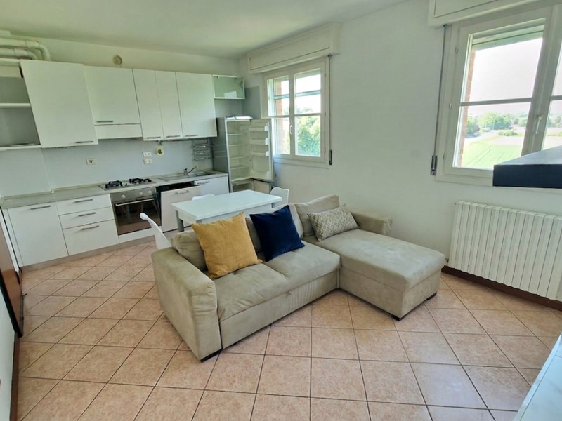Bilocale in Vendita a Minerbio, 44 m², arredato, con Box