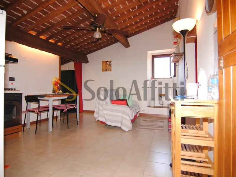 Bilocale in Affitto a Livorno, zona Centro, 550&euro;, 54 m², arredato