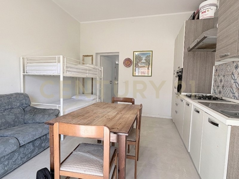 Trilocale in Vendita a Siracusa, zona Borgata, 63'000&euro;, 50 m², arredato