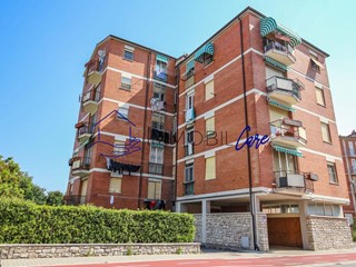 Quadrilocale in Vendita a Pisa, 175'000&euro;, 91 m², con Box