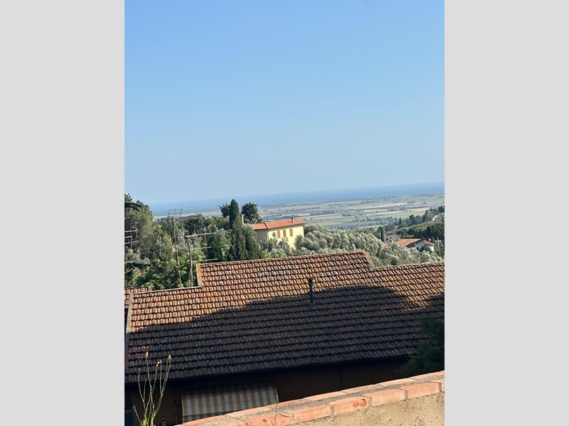 Quadrilocale in Vendita a Campiglia Marittima, 180'000&euro;, 85 m², arredato