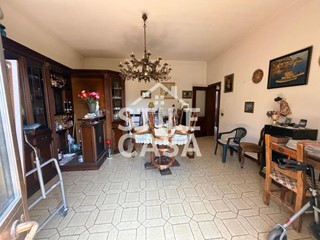 Appartamento in Vendita a Castelfranco di Sotto, zona Orentano, 120'000&euro;, 200 m²