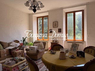 Appartamento in Vendita a Siena, 350'000&euro;, 125 m², arredato