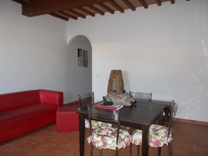 Bilocale in Affitto a Pontedera, 600&euro;, 60 m², arredato
