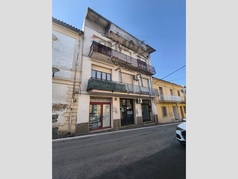 Appartamento in Vendita a Cupello, 320'000&euro;, 440 m²