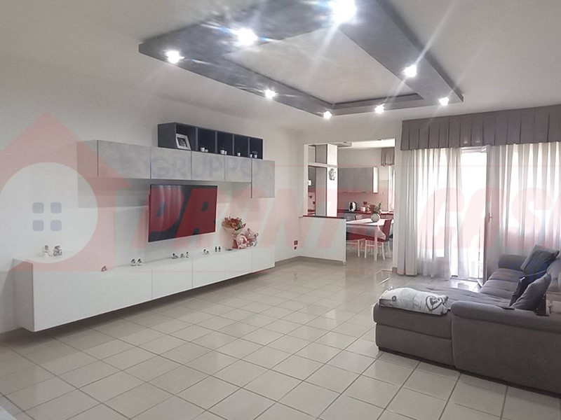 Trilocale in Vendita a Vico del Gargano, 84'000&euro;, 99 m²