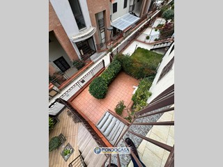 Quadrilocale in Vendita a Salerno, 305'000&euro;, 100 m²
