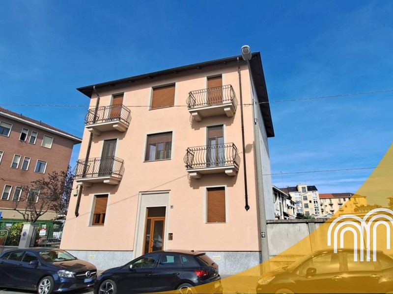 Bilocale in Vendita a Torino, 115'000&euro;, 55 m²