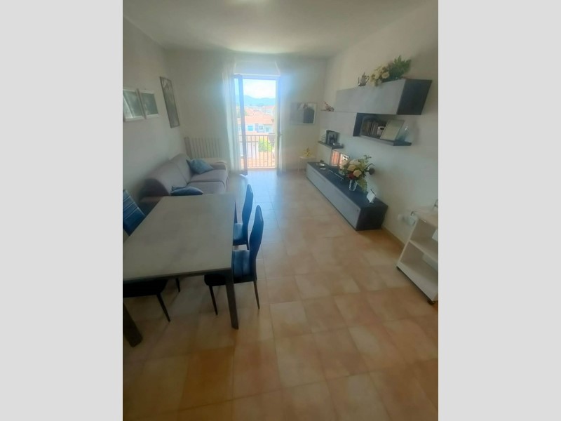Bilocale in Vendita a Viareggio, 220'000&euro;, 52 m²