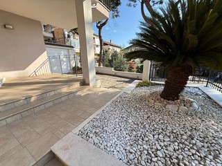 Appartamento in Vendita a Fermo, 330'000&euro;, 167 m²
