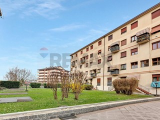 Trilocale in Vendita a Pioltello, 185'000&euro;, 80 m²