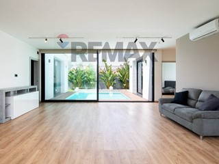 Appartamento in Vendita a Roma, 550'000&euro;, 150 m²