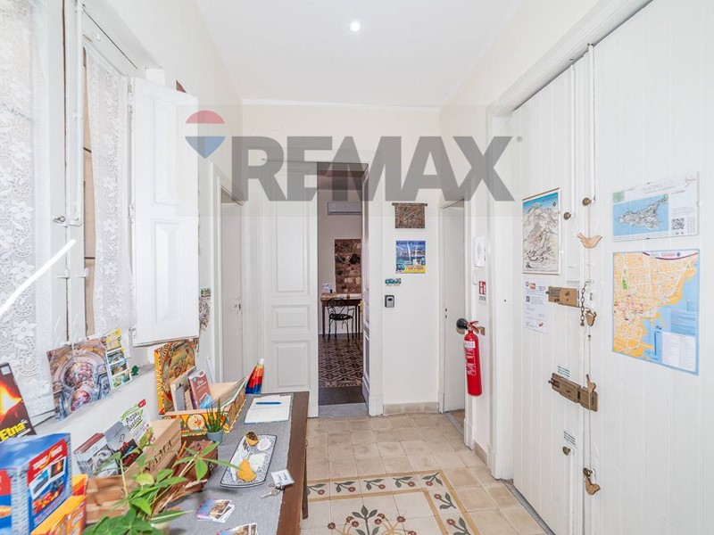 Appartamento in Vendita a Catania, 155'000&euro;, 103 m²