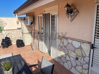Attico in Vendita a Palermo, 148'000&euro;, 155 m²